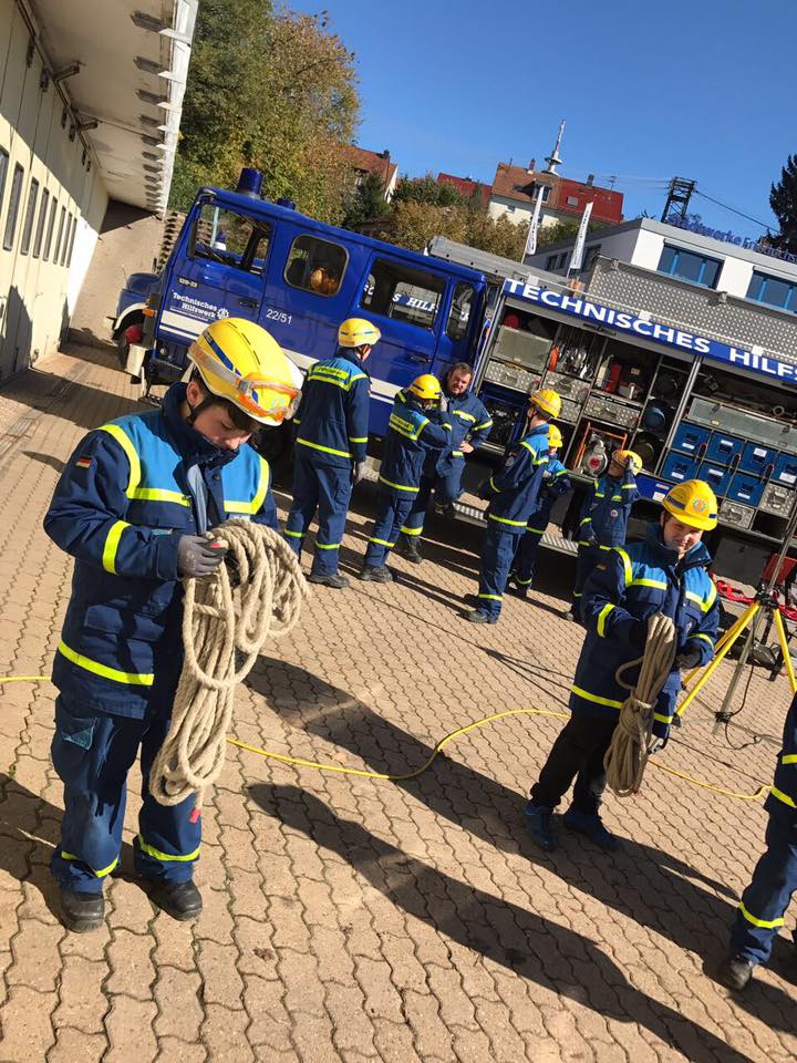 THW 36h Übung