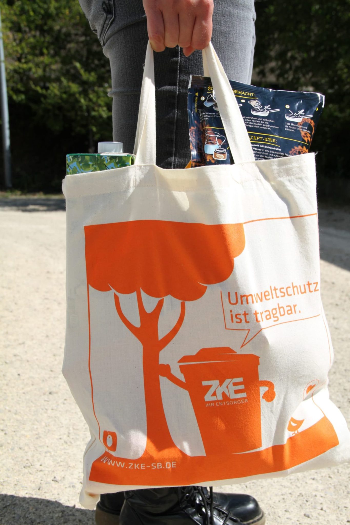 Fairtrade-Baumwolltasche "Umweltschutz ist tragbar"