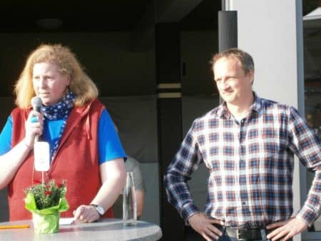 Die Vorsitzende der SPD Rohrbach Herdis Behmann und der stellvertretende Bezirksgeschäftsführer von verdi Christian Umlauf | Foto: Jan Diersmann