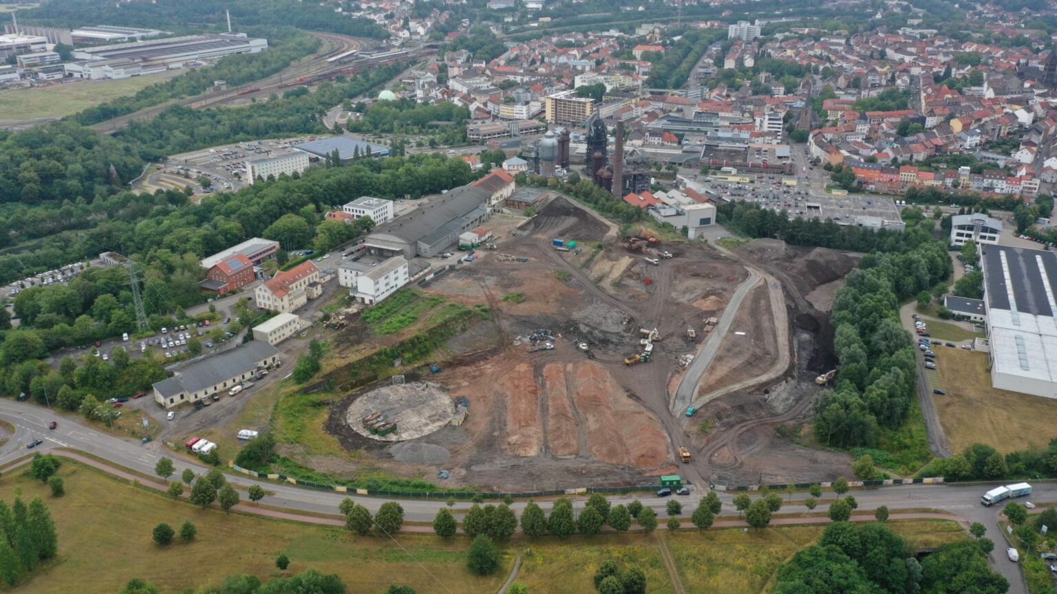 Aktueller Blick auf die Baustelle in Neunkirchen | Bild: Globus SB-Warenhaus