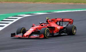 Charles Leclerc dans la Ferrari