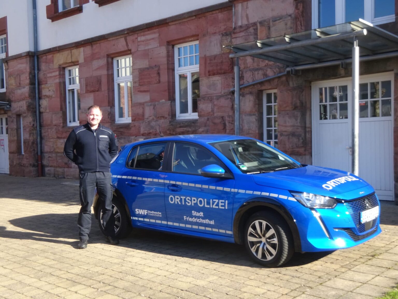 Das neue Elektro-Fahrzeug der Stadt Friedrichsthal