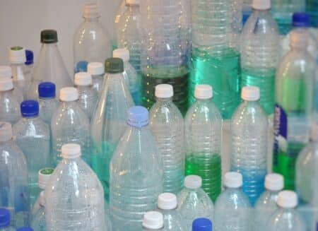 Flaschen aus Plastik