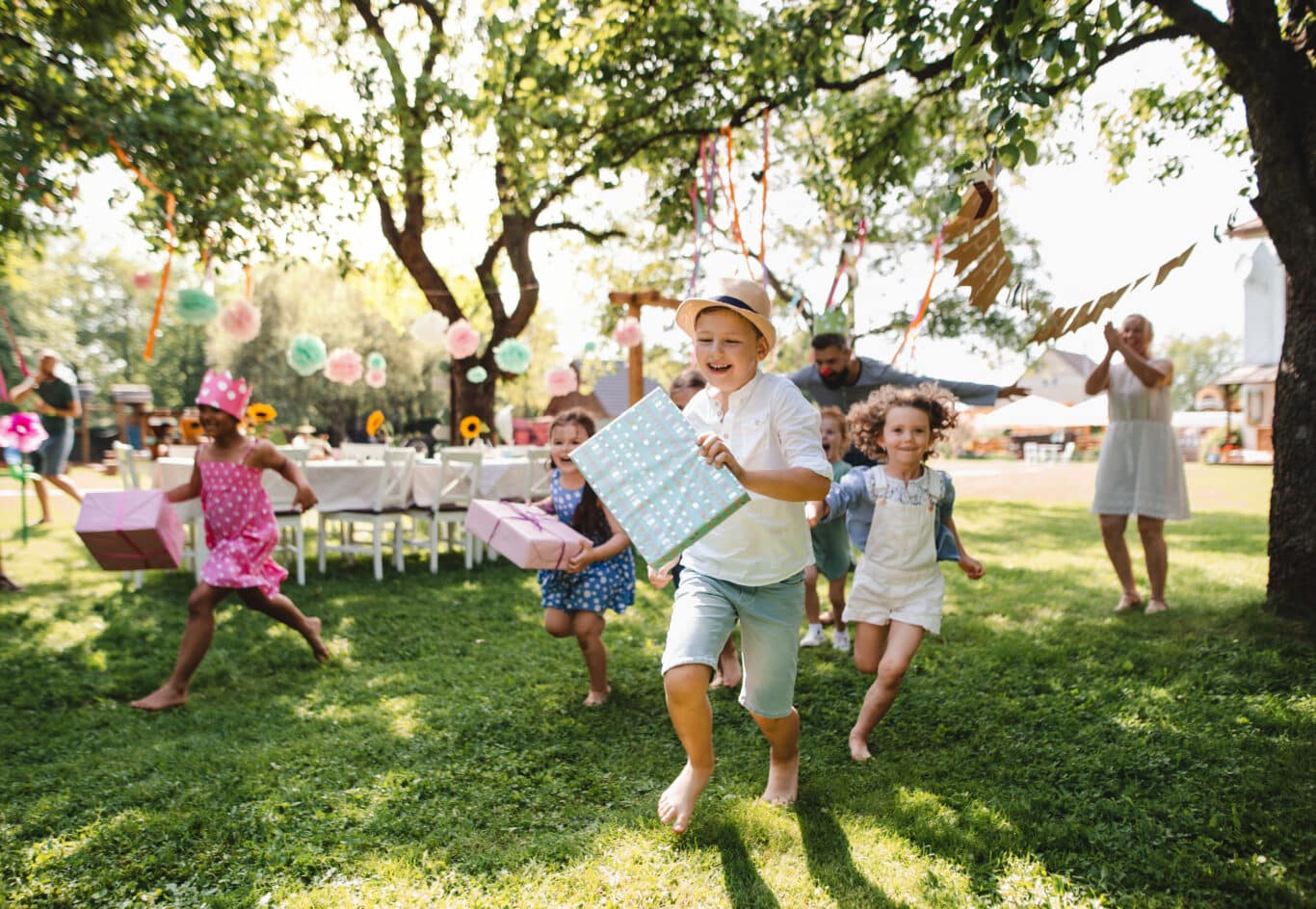 Kindergeburtstage feiern: So wird die Party für den Nachwuchs zum echten Hit Kindergeburtstag