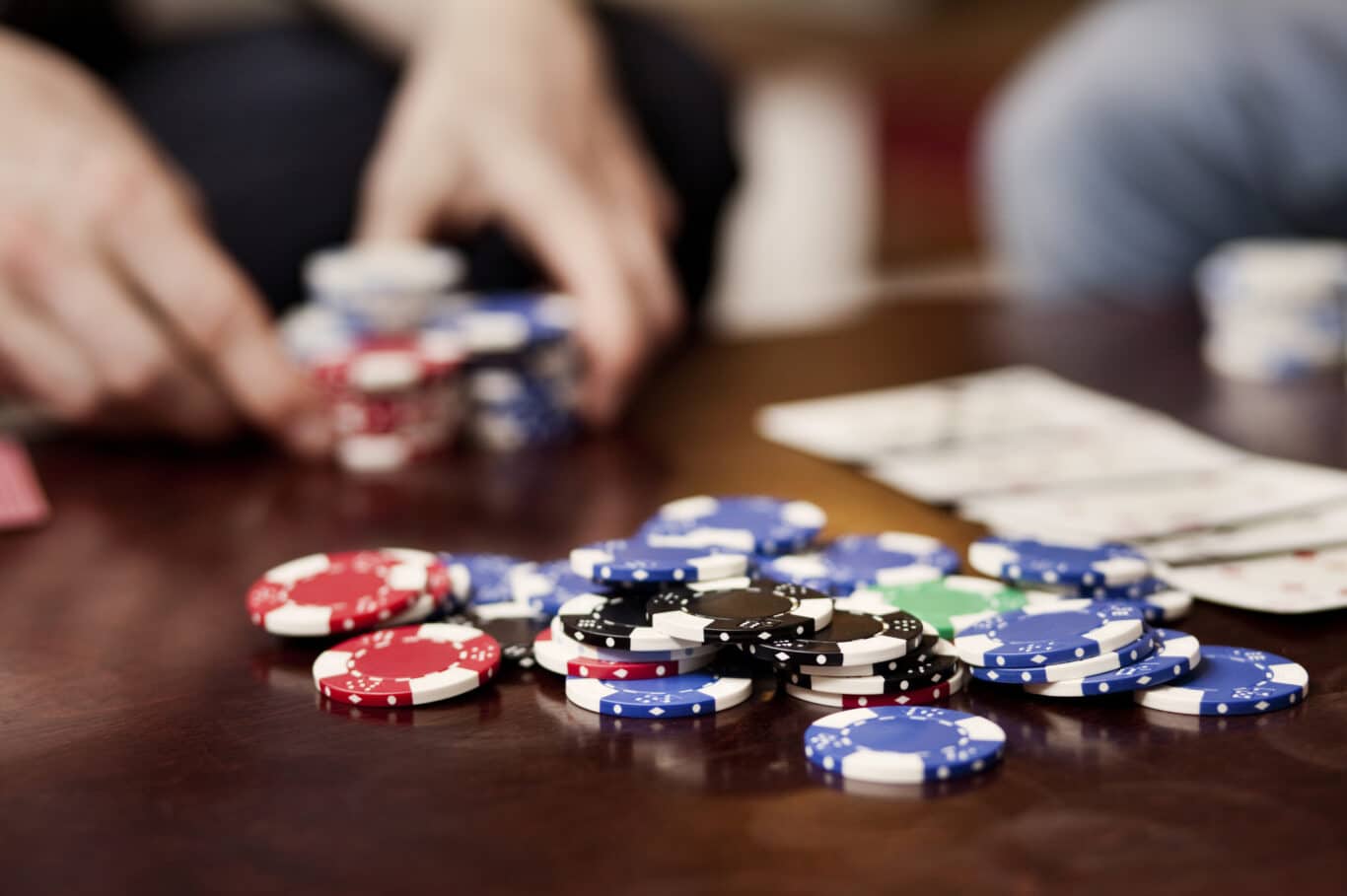 gambling chips on table at casino 2021 08 28 23 54 56 utc