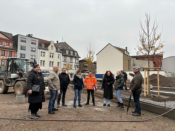 fortschritte bei der vorplatzgestaltung des altes rathauses 6568dec140382