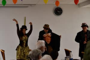Mit Spaß, Musik und Tanz das Haus auf den Kopf gestellt AWO Sulzbach Fasching 07
