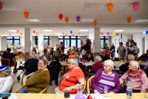Mit Spaß, Musik und Tanz das Haus auf den Kopf gestellt AWO Sulzbach Fasching 08