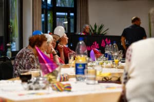 Mit Spaß, Musik und Tanz das Haus auf den Kopf gestellt AWO Sulzbach Fasching 12