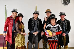 Mit Spaß, Musik und Tanz das Haus auf den Kopf gestellt AWO Sulzbach Fasching 14
