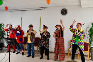 Mit Spaß, Musik und Tanz das Haus auf den Kopf gestellt AWO Sulzbach Fasching 21